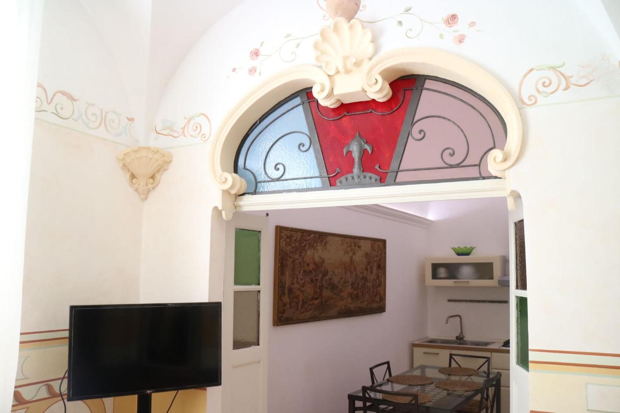 Toffee Palmari 23 - Seven Suites San Remo Buitenkant foto